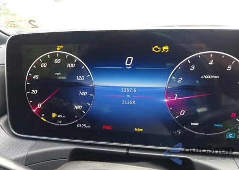 2023 Mercedes-Benz C 300 4Matic z USA, uszkodzony, nr VIN W1KAF4HB4PR086926